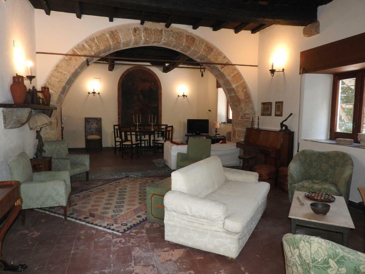 Villa Tana Pacenzia Чефалу Экстерьер фото